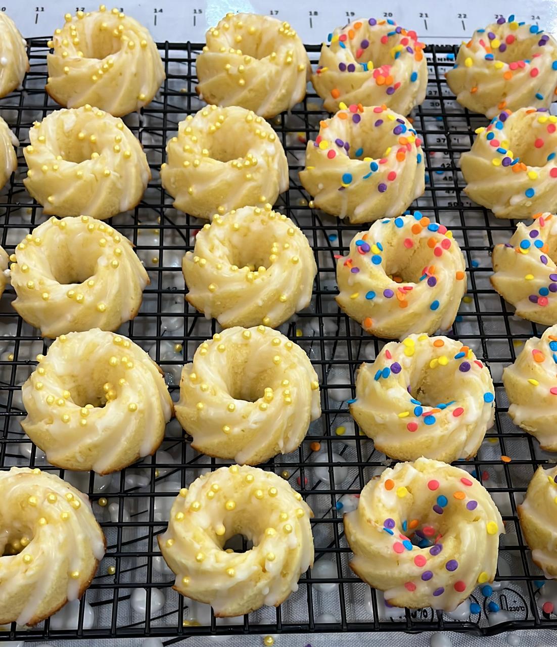 Assorted dessert bars